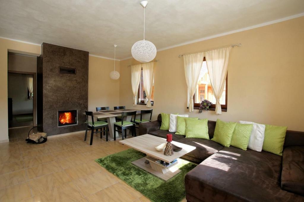Bystra Apartments Deer And Wolf ภายนอก รูปภาพ